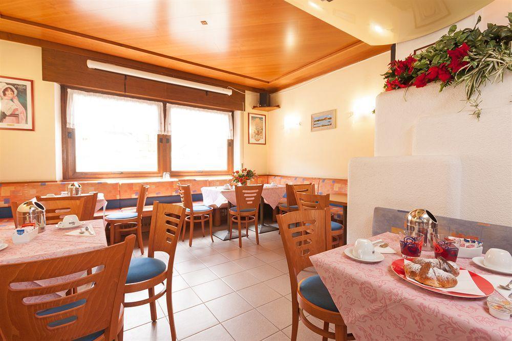 Albergo Garni Barancio Auronzo di Cadore Exterior foto